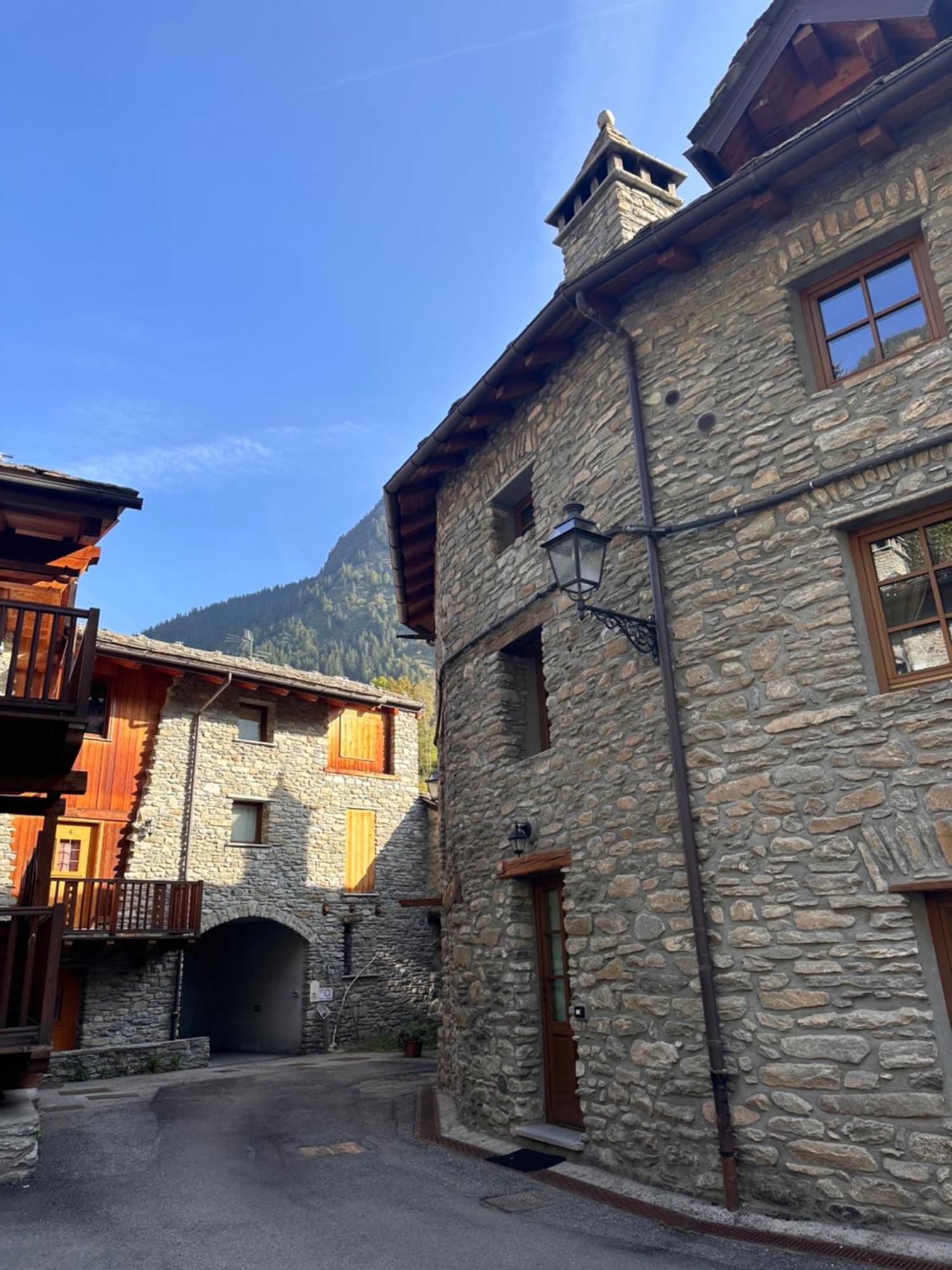 Apartamento Le Grenier de Olga e Mario Pré-Saint-Didier Exterior foto