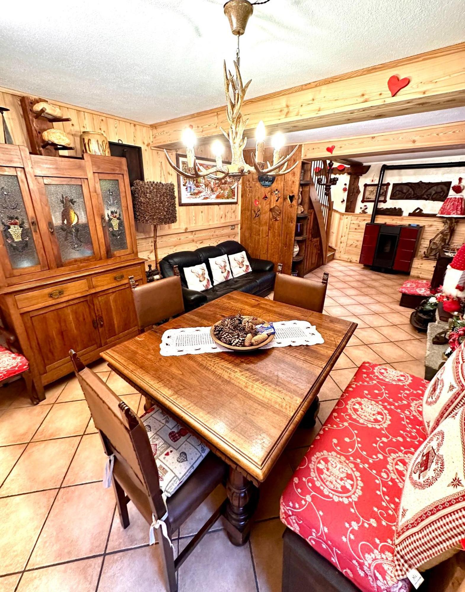 Apartamento Le Grenier de Olga e Mario Pré-Saint-Didier Exterior foto